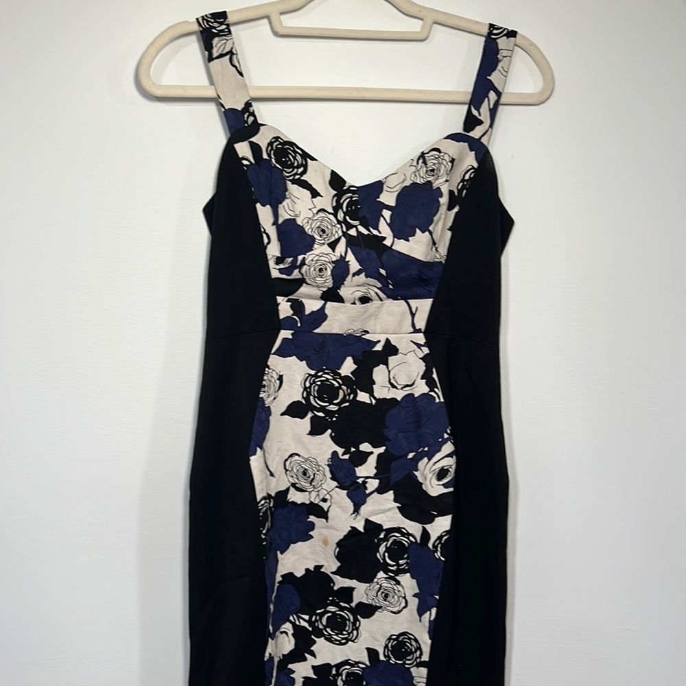 Black Halo blue and white flower print dress sz 6